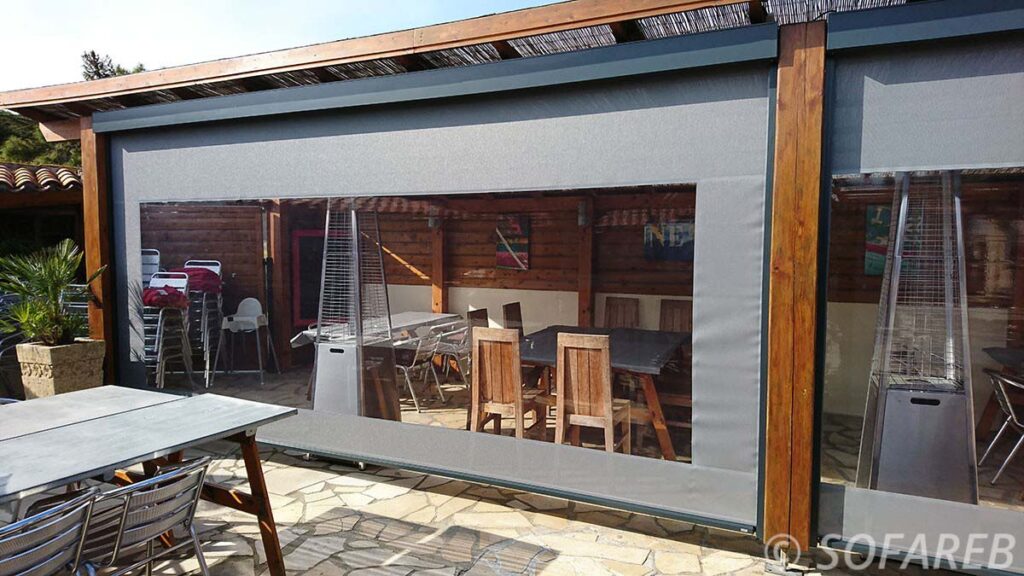 Bâche-sur-mesure-transparence-protection-veranda-terrasse-particulier-professionnel