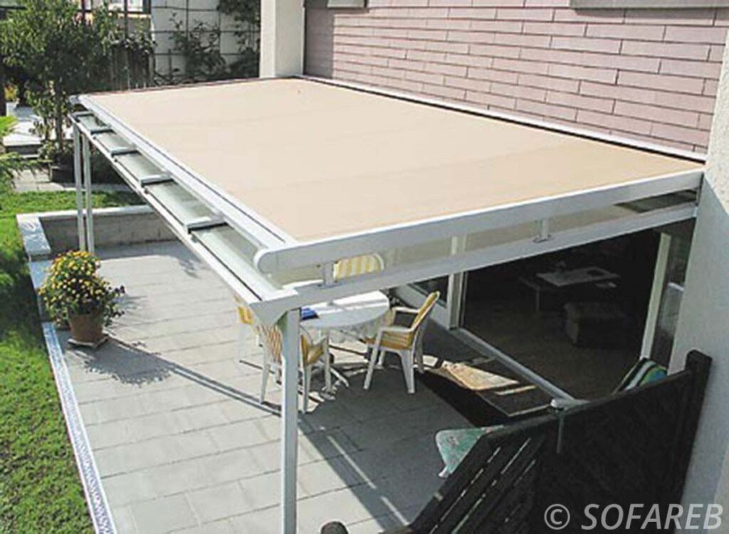 Stores-protection-solaire-extérieur-pergolas