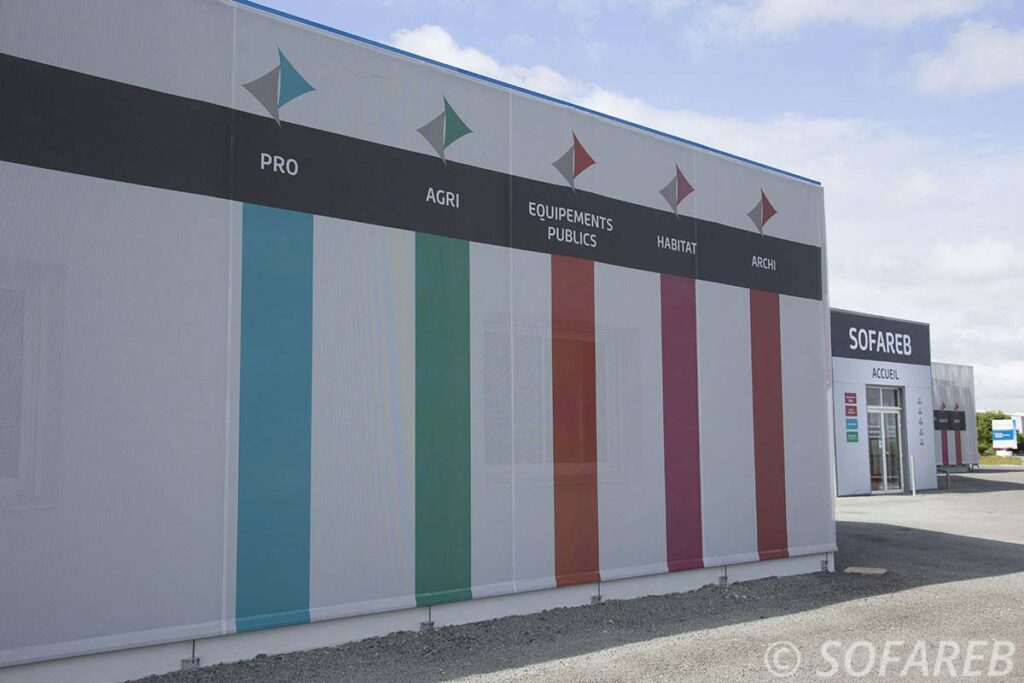 facade-textile-sofareb-vendee-entreprise-privee-bache-qualite