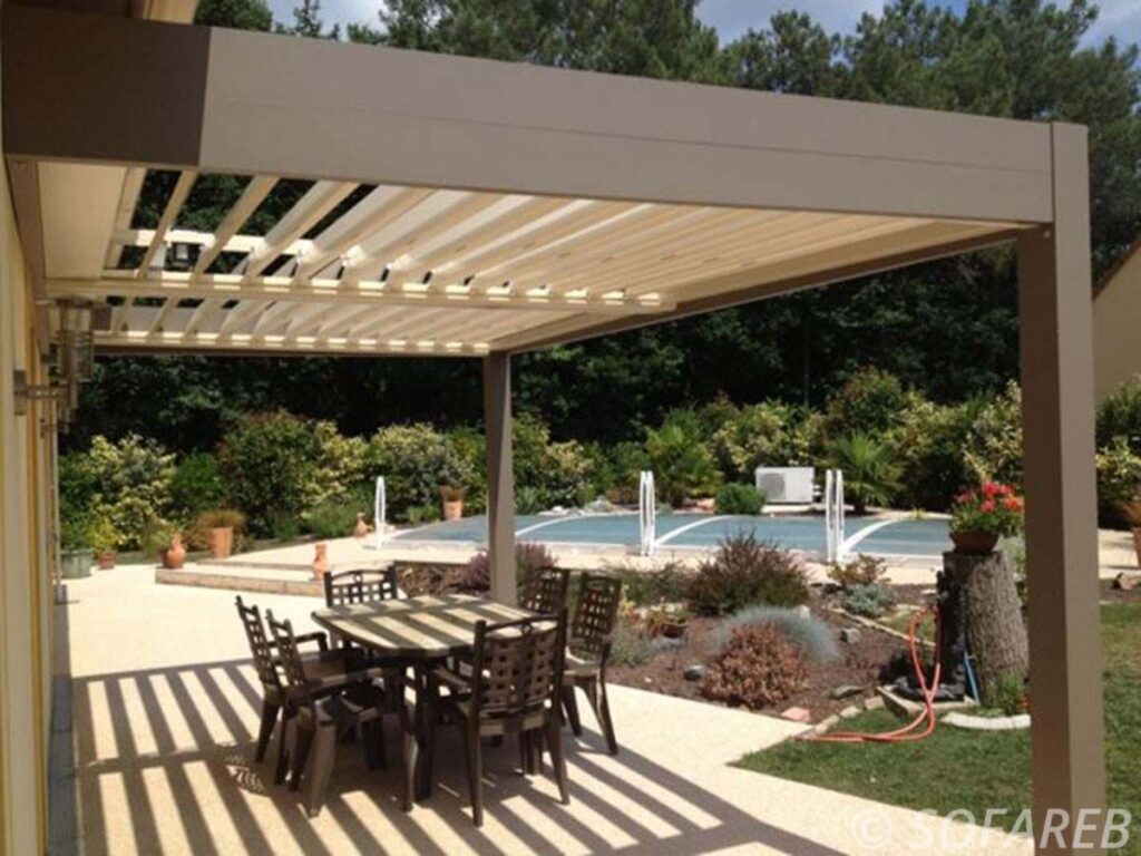 pergola-structure-noire-classique-terrasse