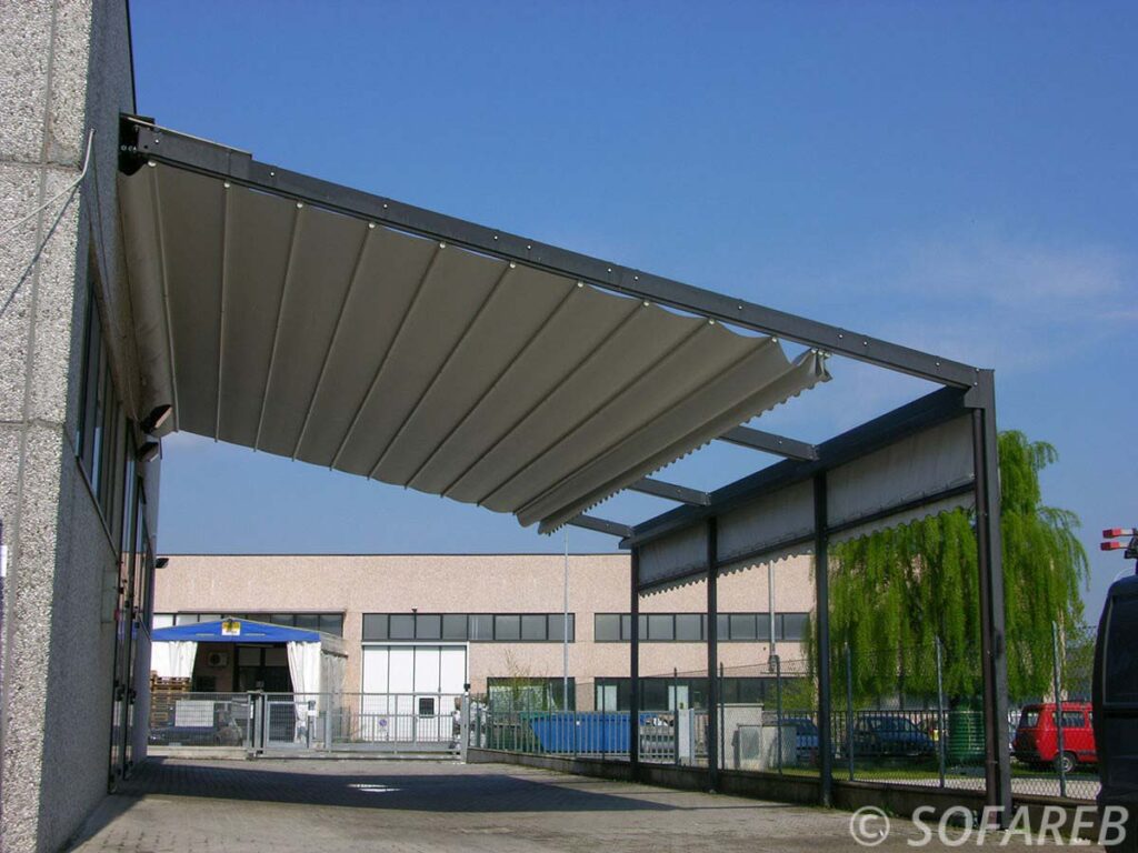 pergola-structure-noire-velum-professionnel