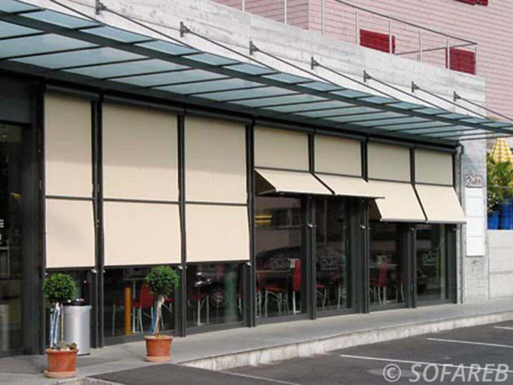 Stores-protection-solaire