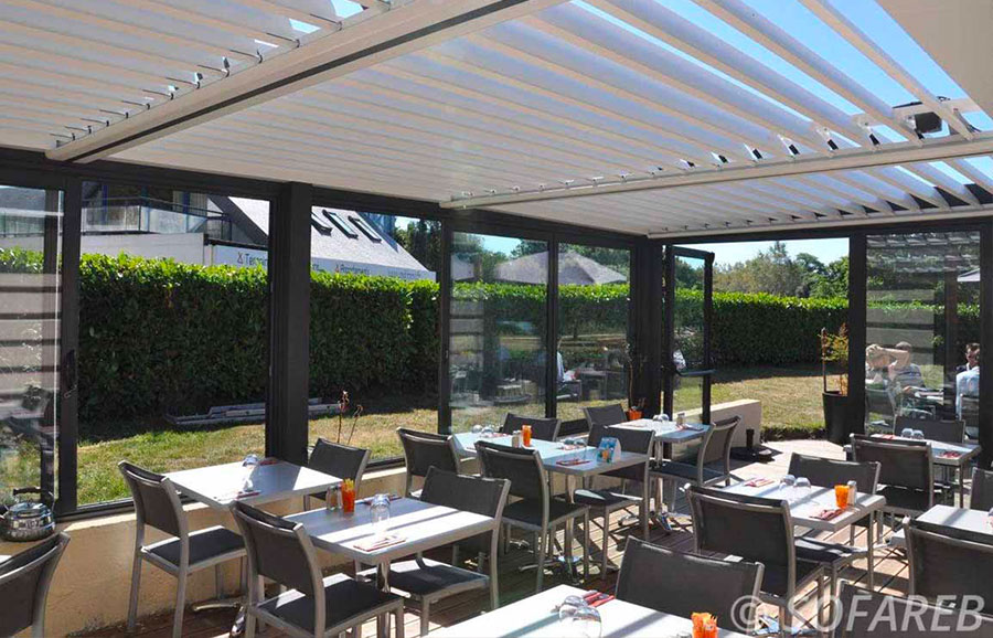 protection solaire terrasse de restaurant